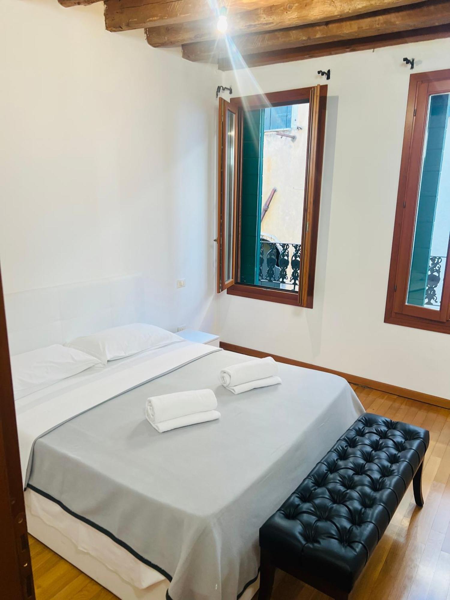 Ca Rialto Apartments Venice Ngoại thất bức ảnh